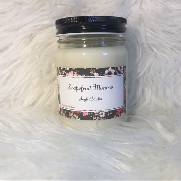 Grapefruit Mimosa scented soy candle